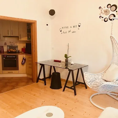 Apartment 19 Nekazanka *
