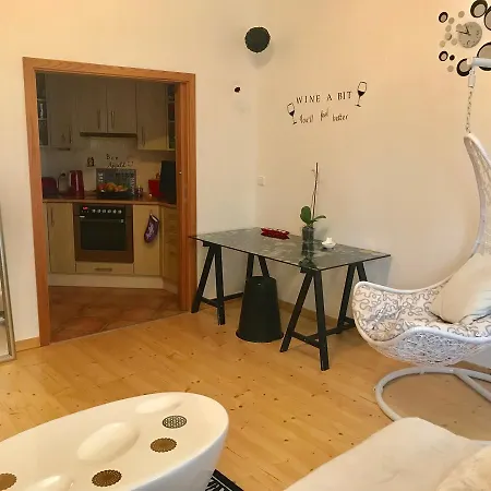 19 Nekazanka Apartment *