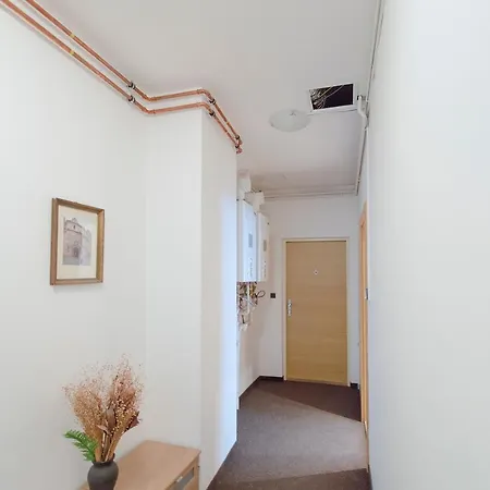 19 Nekazanka Apartment *